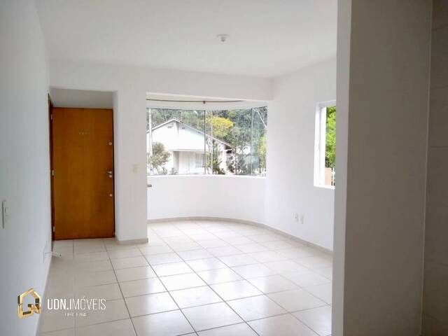 #652 - Apartamento para Venda em Blumenau - SC