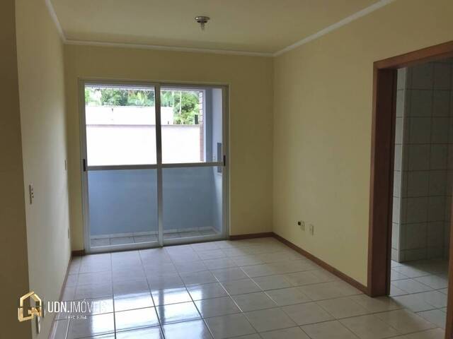 #399 - Apartamento para Locação em Blumenau - SC