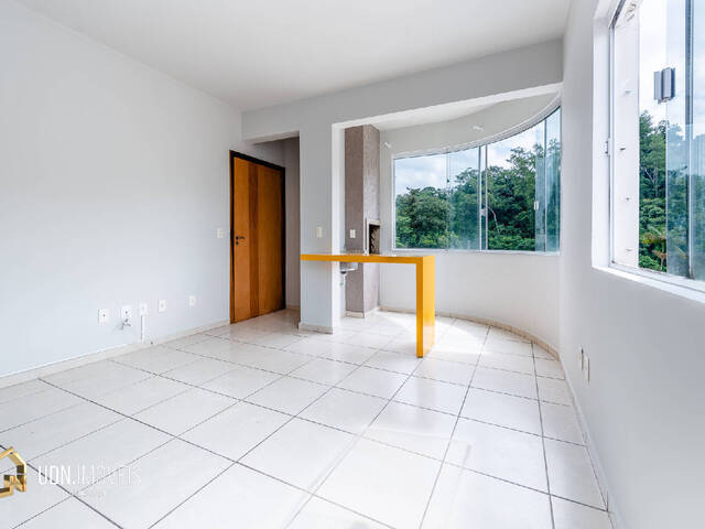 #635 - Apartamento para Locação em Blumenau - SC