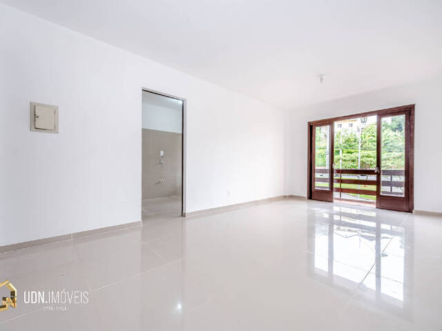 #655 - Apartamento para Locação em Blumenau - SC