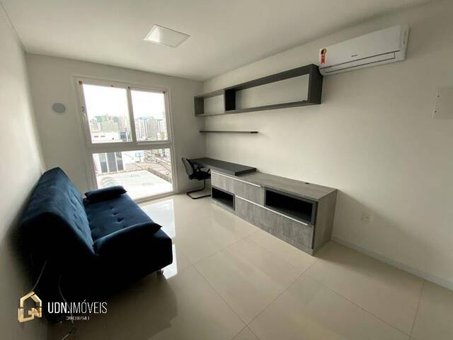 #673 - Apartamento para Locação em Blumenau - SC