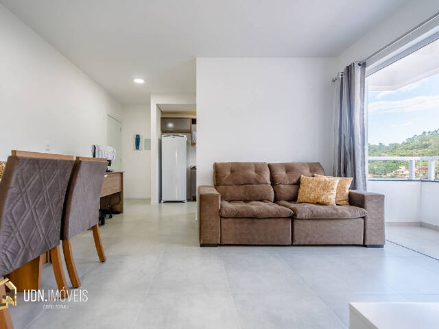 #871 - Apartamento para Locação em Blumenau - SC
