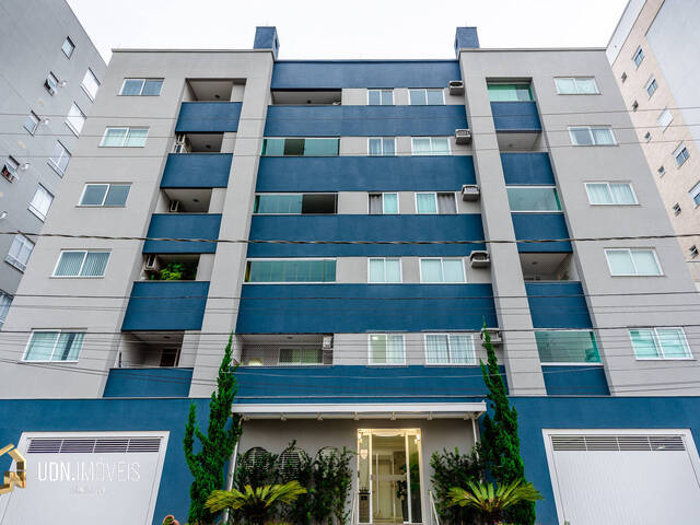 #943 - Apartamento para Venda em Blumenau - SC