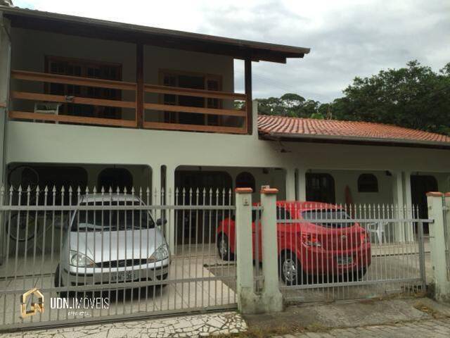 #1032 - Casa para Venda em Blumenau - SC - 1