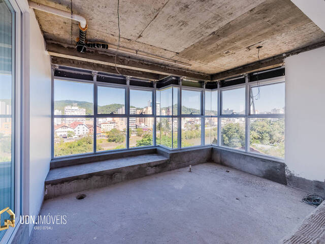 #1140 - Apartamento para Venda em Blumenau - SC