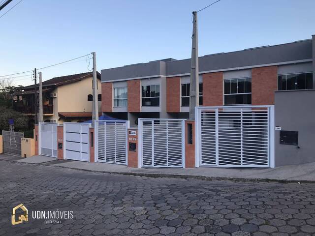 #720 - Sobrado para Venda em Blumenau - SC