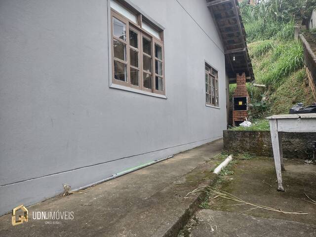 #1235 - Casa para Venda em Blumenau - SC