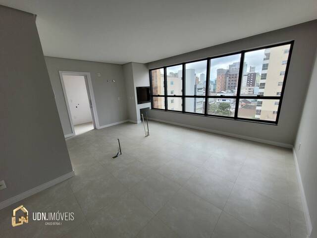 #1386 - Apartamento para Venda em Blumenau - SC - 2