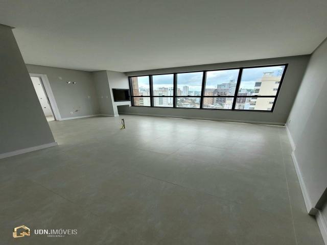 #1388 - Apartamento para Venda em Blumenau - SC