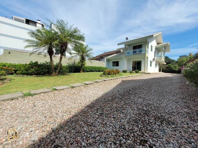 #1392 - Casa para Venda em Blumenau - SC