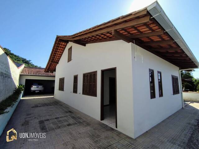 #1416 - Casa para Locação em Blumenau - SC