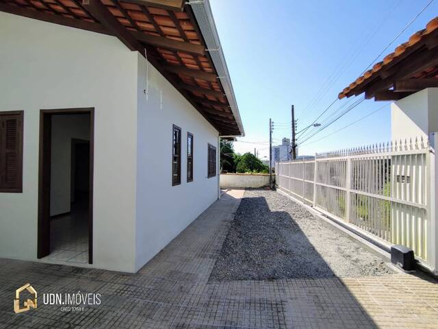 #1416 - Casa para Locação em Blumenau - SC