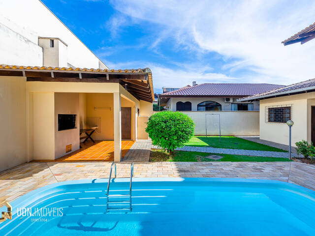 #1604 - Casa em condomínio para Venda em Blumenau - SC
