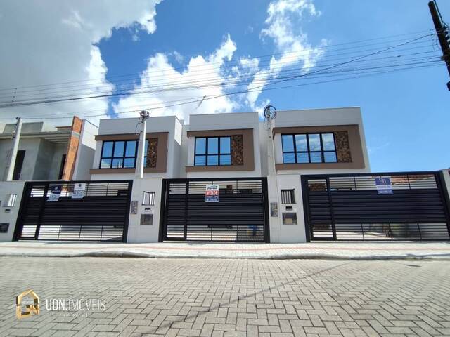 #1682 - Sobrado para Venda em Piçarras - SC