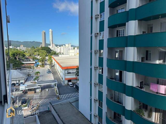 #1698 - Apartamento para Locação em Blumenau - SC