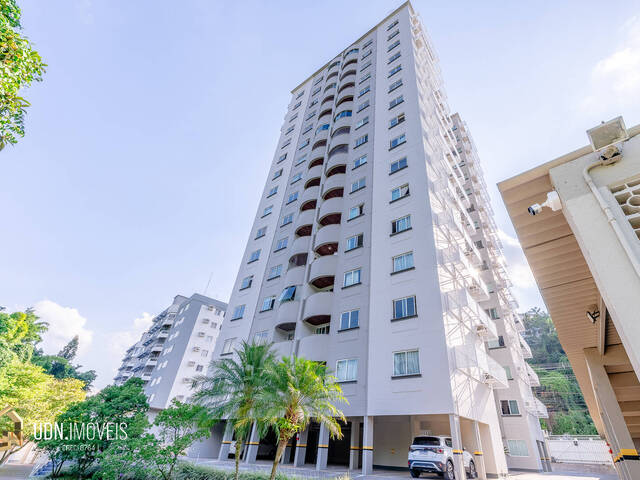 #1749 - Apartamento para Venda em Blumenau - SC