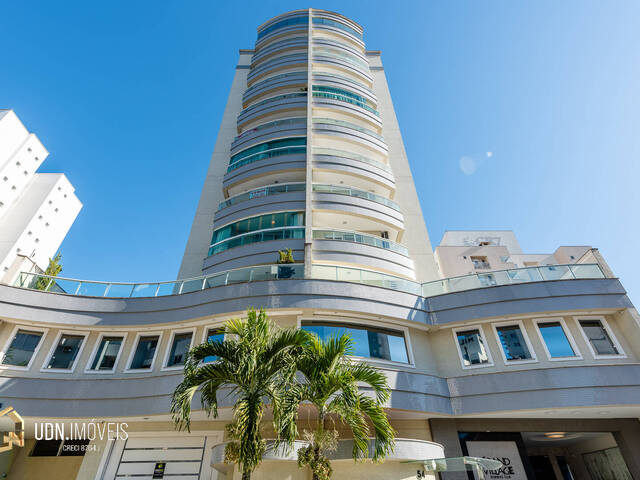 #1770 - Apartamento para Venda em Blumenau - SC