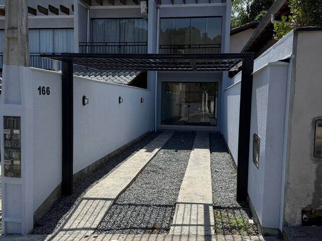 #1780 - Casa para Venda em Blumenau - SC