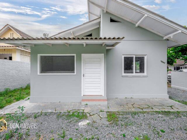 #1807 - Casa para Locação em Blumenau - SC