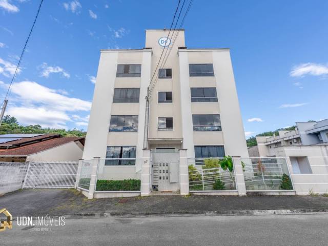 #1835 - Apartamento para Venda em Blumenau - SC