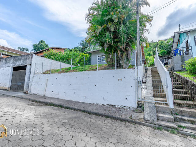 #1235 - Casa para Venda em Blumenau - SC