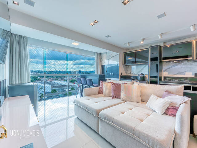 #1865 - Apartamento para Venda em Blumenau - SC