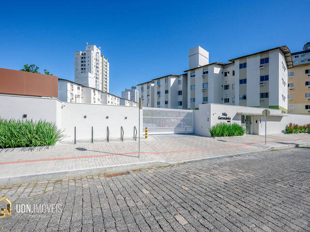 #1877 - Apartamento para Venda em Blumenau - SC