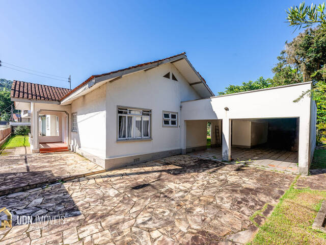 #1893 - Casa para Venda em Blumenau - SC