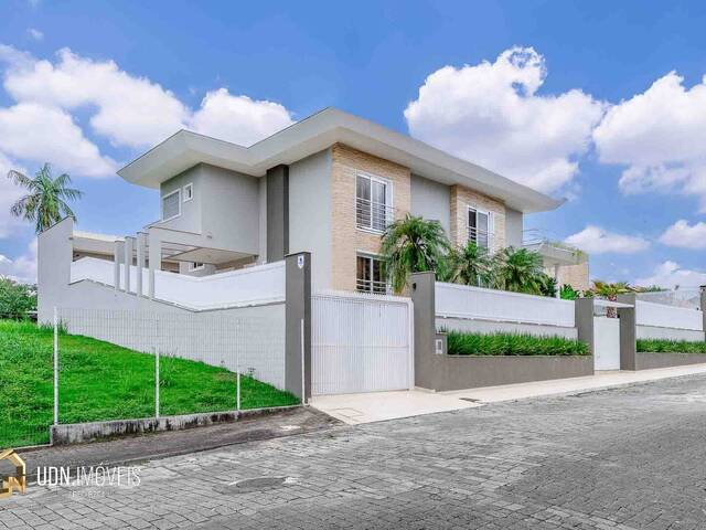 #1673 - Casa para Locação em Blumenau - SC
