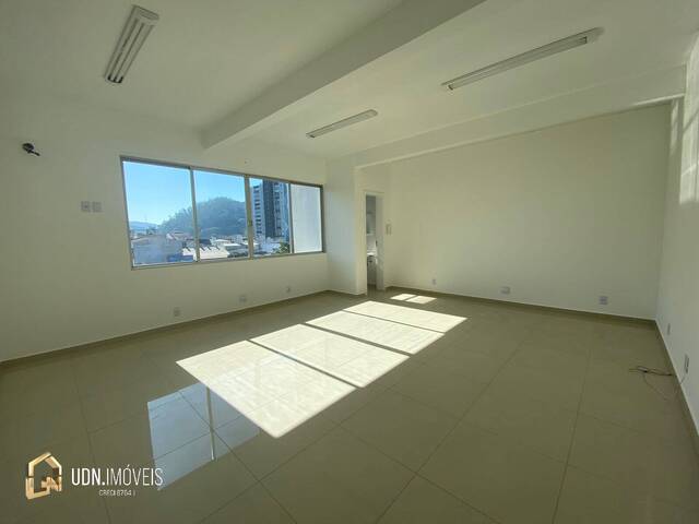 #1725 - Sala para Locação em Blumenau - SC
