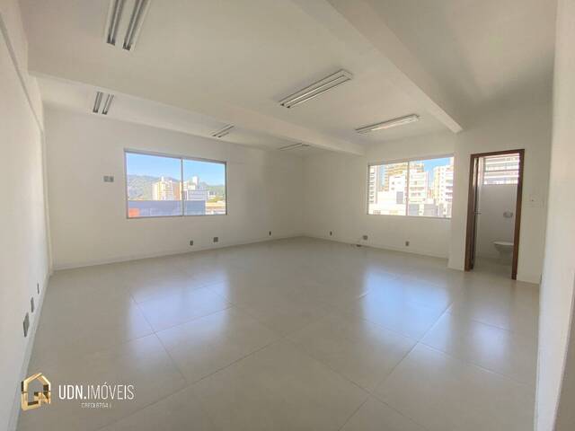 #1750 - Sala para Locação em Blumenau - SC