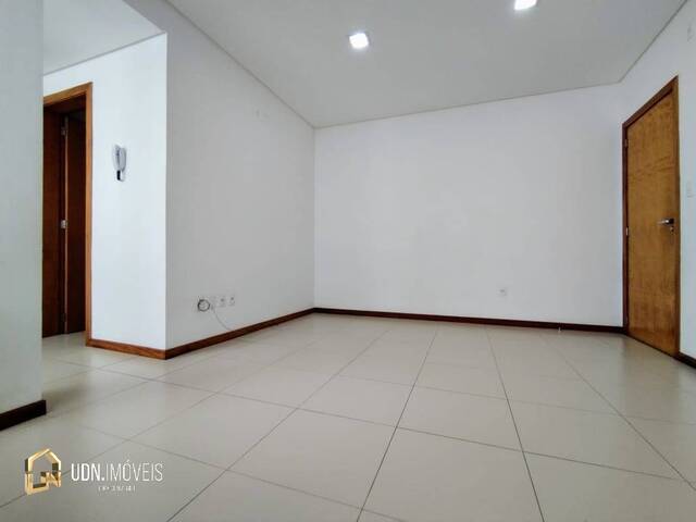 #1810 - Apartamento para Locação em Blumenau - SC