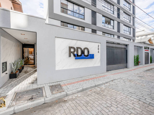 #1832 - Apartamento para Venda em Blumenau - SC