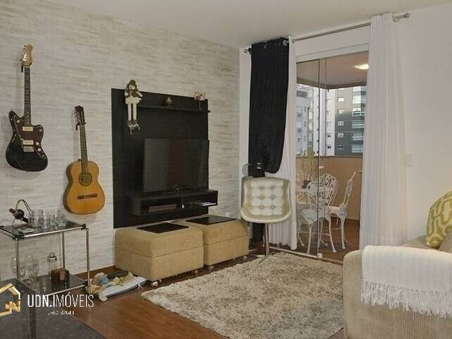 #406 - Apartamento para Venda em Blumenau - SC