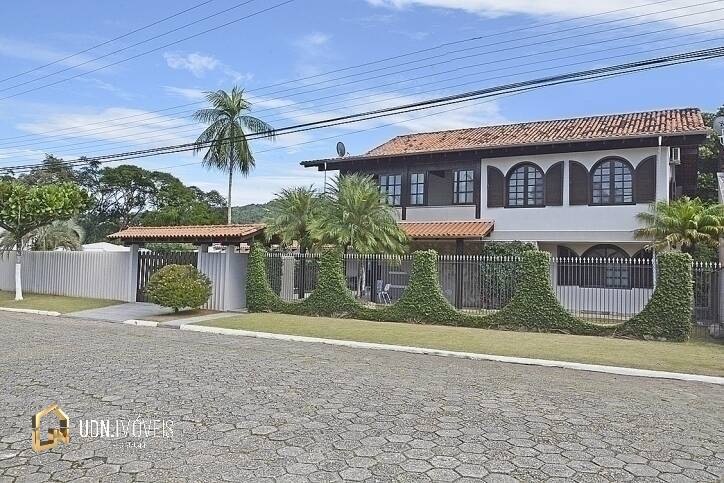 Casa com 4 quartos no Condomínio City Figueiras em Blumenau SC