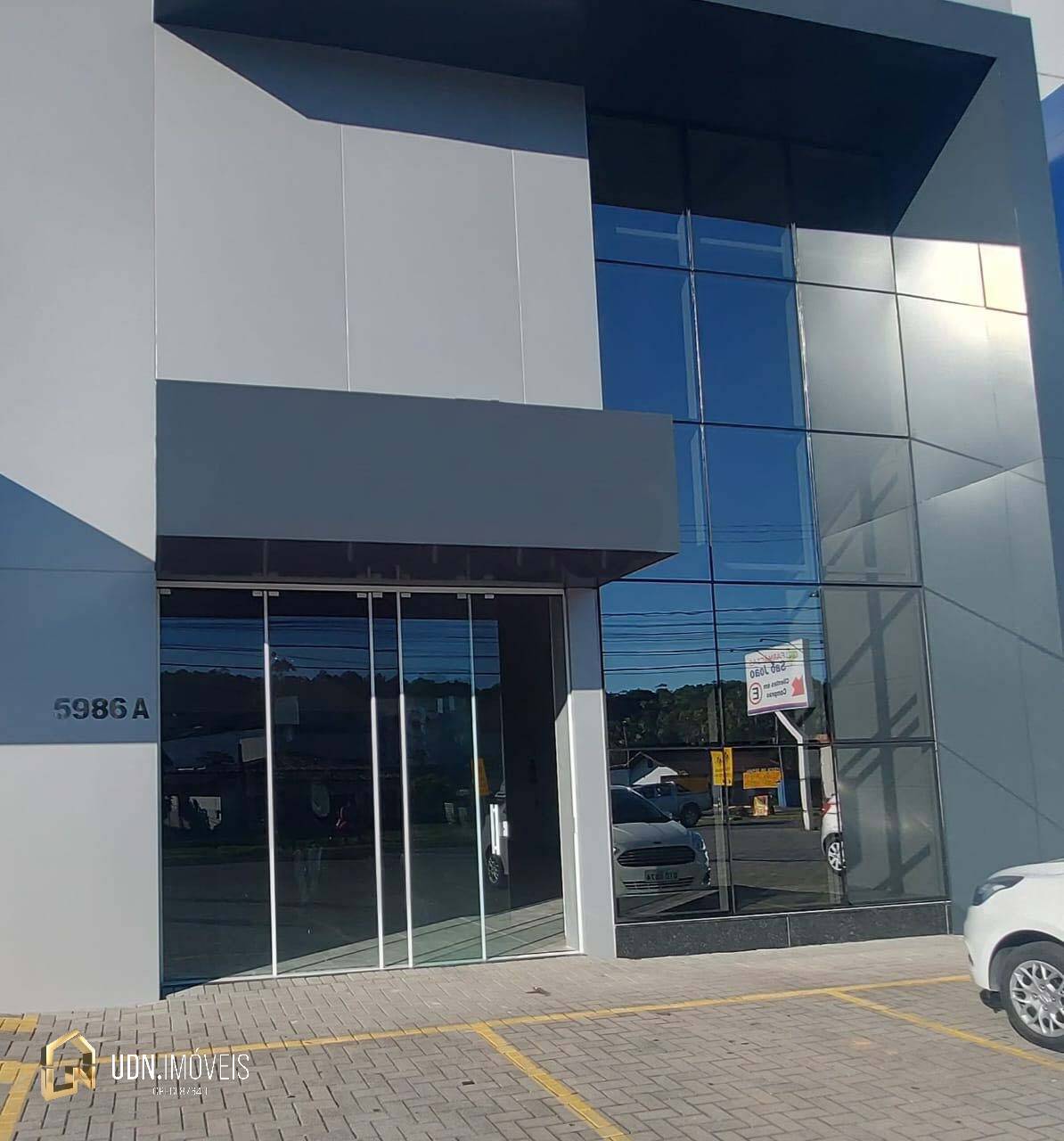 Sala comercial para locação no bairro Itoupava Central, Blumenau - SC