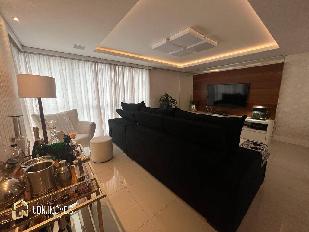 Apartamento mobiliado a venda no bairro Jardim Blumenau, Blumenau - SC