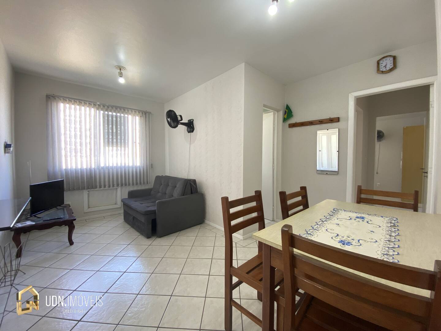 Apartamento mobiliado à venda no bairro Velha, Blumenau - SC