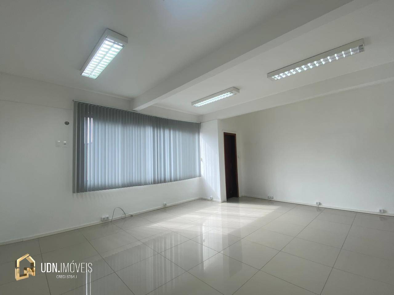 Sala Comercial para Locação Bairro Centro, Blumenau - SC — foto 6