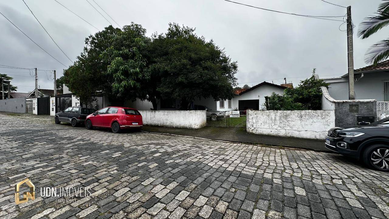 Casa a venda em ótima localização, bairro Itoupava Norte, Blumenau - SC