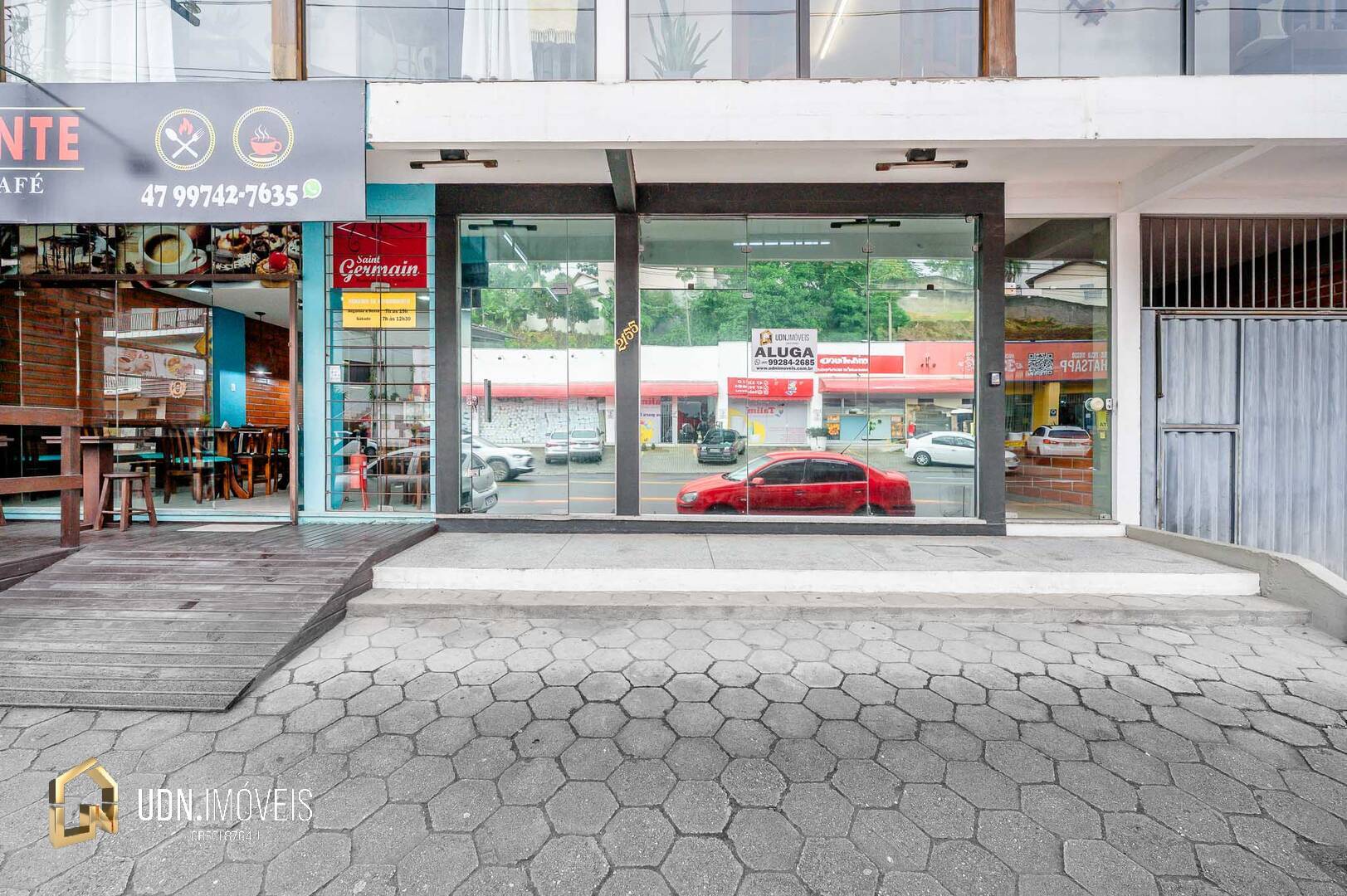 Sala Comercial Para Locação no Bairro Fortaleza, Blumenau - SC