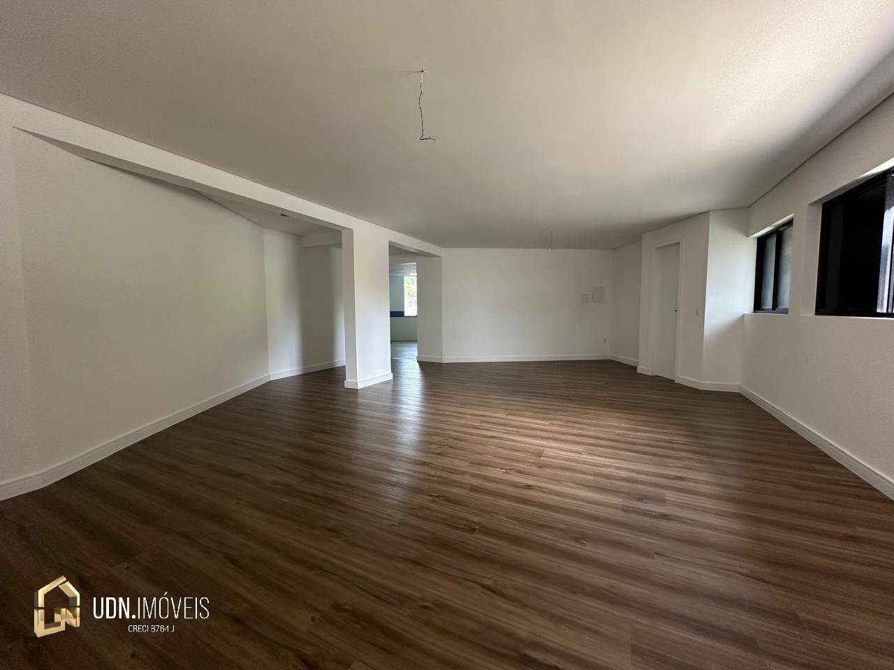 Sala Comercial Semimobiliada a Venda no Bairro Garcia, Blumenau - SC