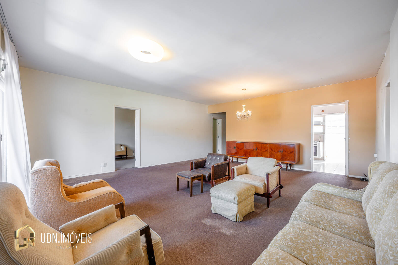 Apartamento amplo à venda no Centro de Blumenau – Edifício Blumenau