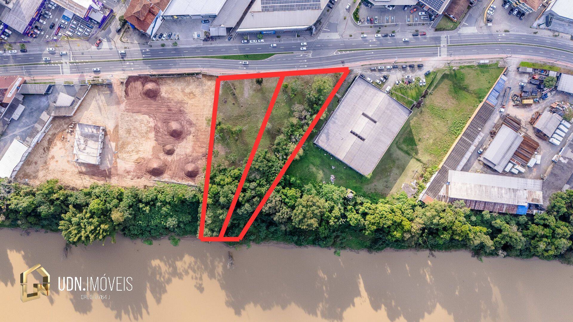 Terreno Comercial em Localização Estratégica na Rua Dois de Setembro