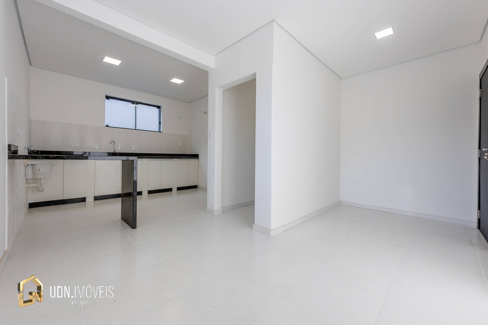 Apartamento Semimobiliado para Locação – Rua Amazonas | Blumenau/SC
